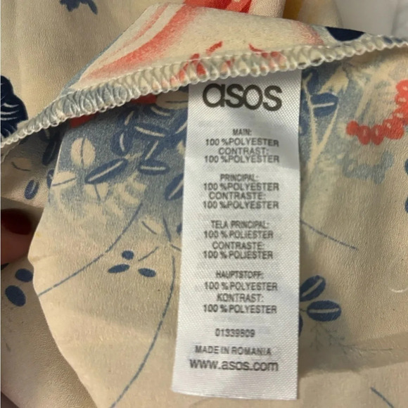 asos women’s jumpsuit with pockets! Size is UK 12 (approx US 8) - Picture 7 of 8